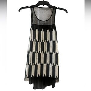 Sachin & Babi Black and White tank top-Size 2